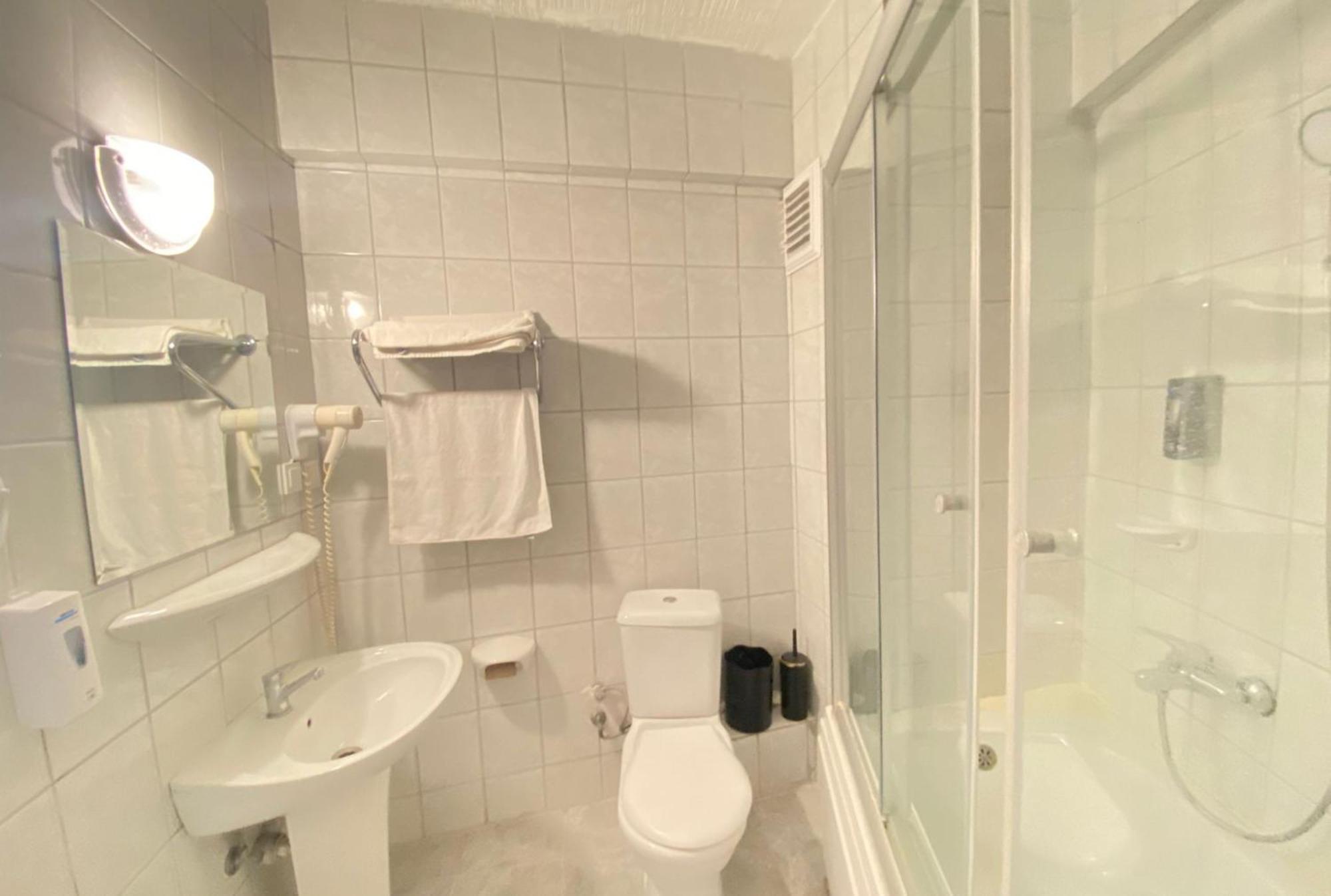 Uk Hotel Kiris Antalya Habitación foto
